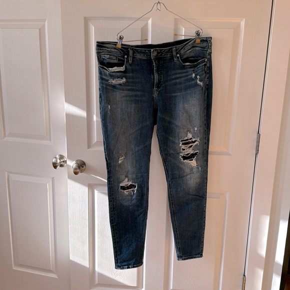 Silver Jeans Avery Skinny size 18 L31 - Picture 1 of 10